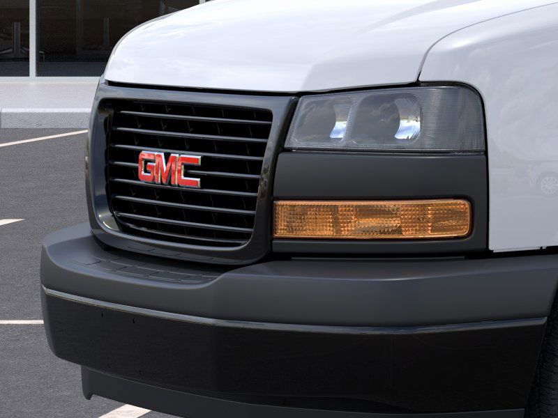 2025 Gmc Savana Cargo 2500 photo 11