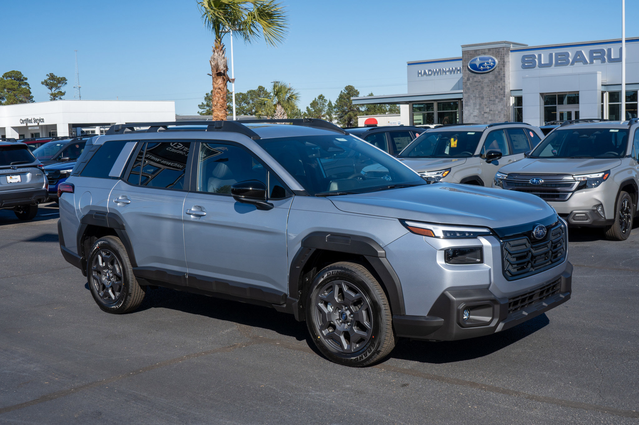 2026 Subaru Outback Premium's photo