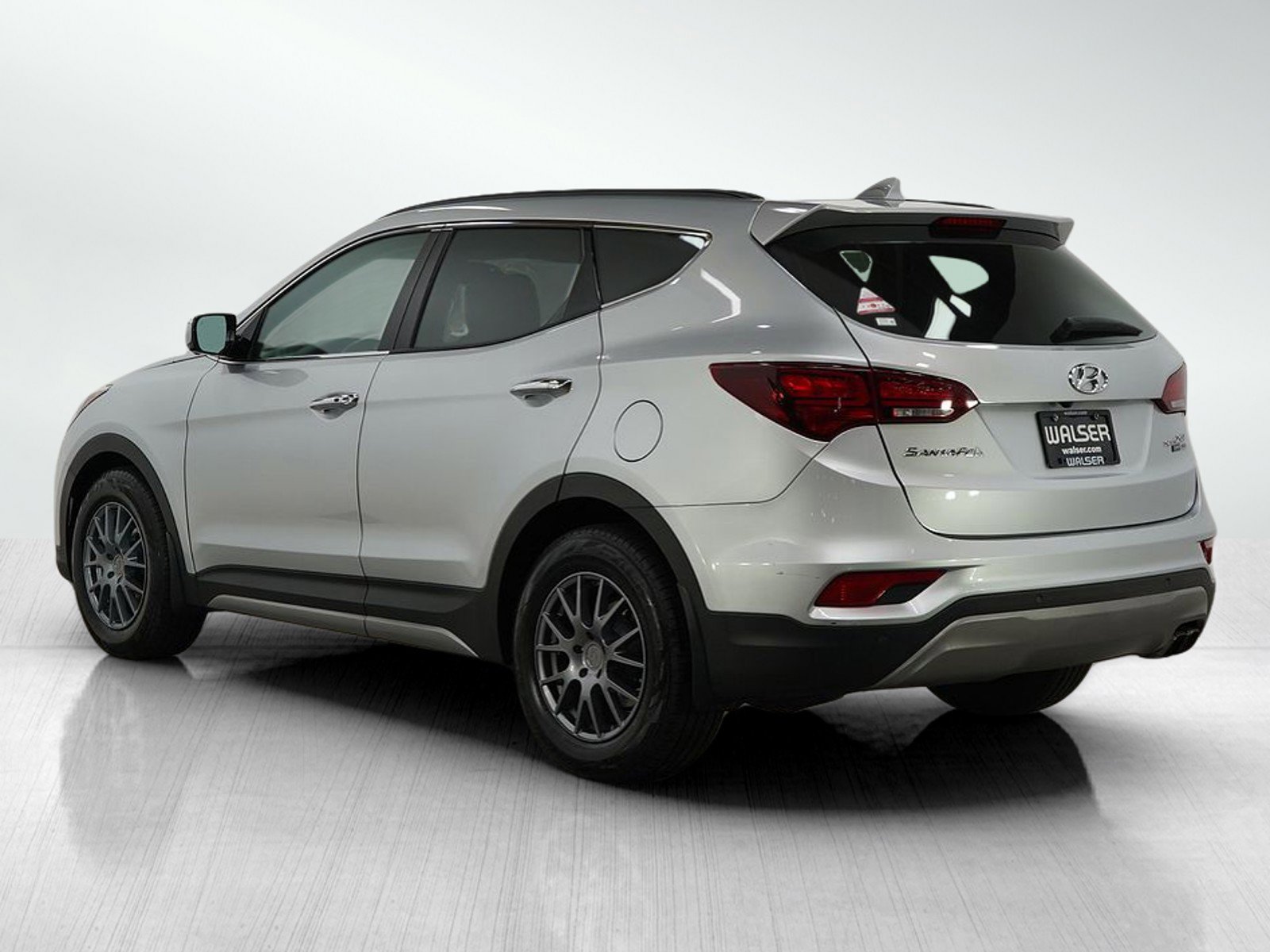 2018 Hyundai Santa Fe Sport 2.0T Ultimate photo 3