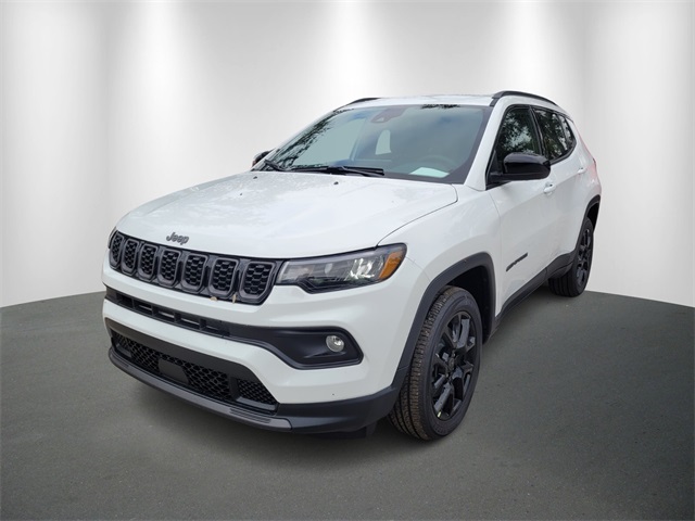 2026 Jeep Compass Latitude Altitude photo 2