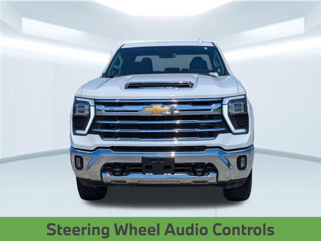 2024 Chevrolet Silverado 2500HD LTZ photo 7