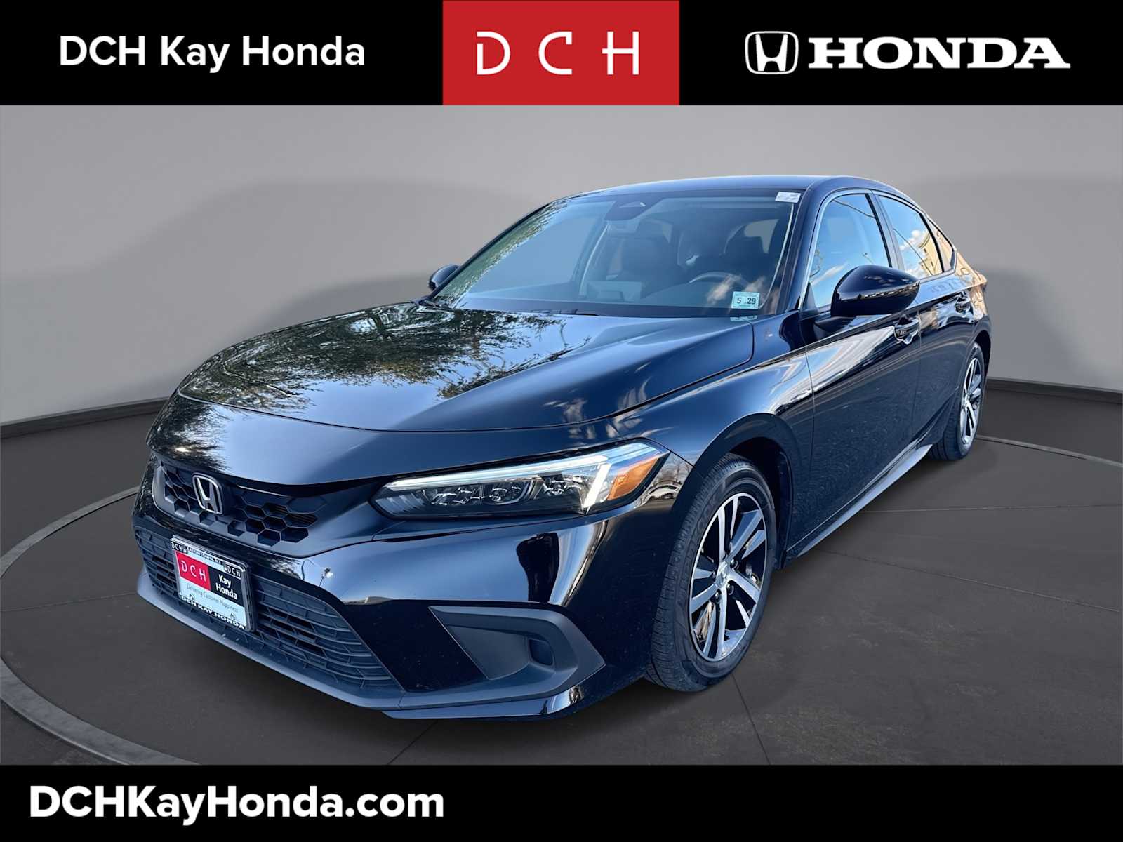 2024 Honda Civic Hatchback LX's photo