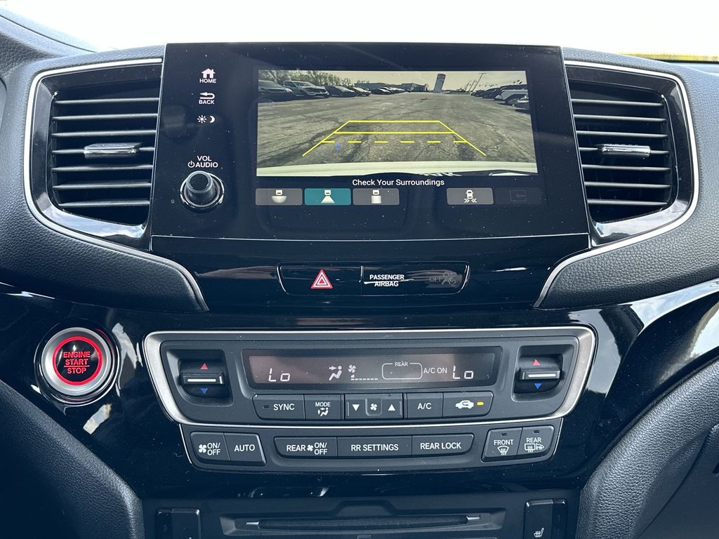 2022 Honda Pilot Touring photo 20