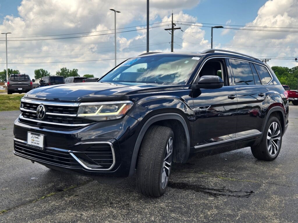 2022 Volkswagen Atlas V6 SEL Premium R-Line photo 3