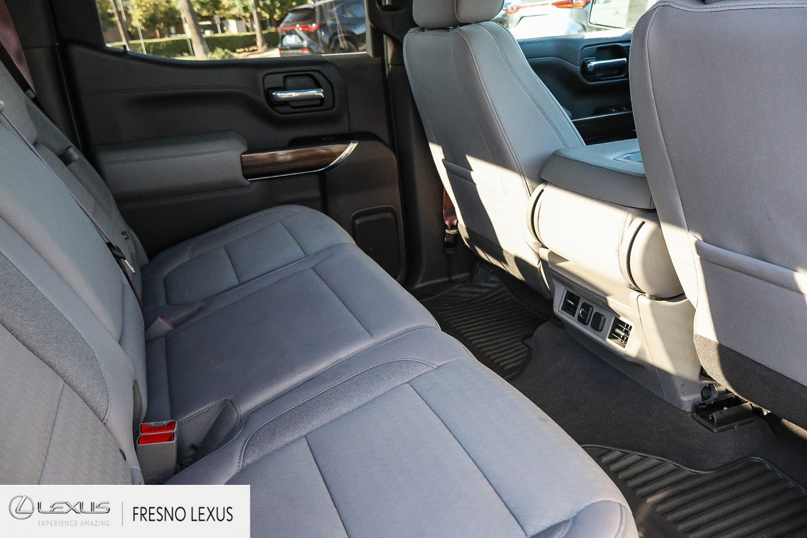 2020 Chevrolet Silverado 1500 RST photo 13