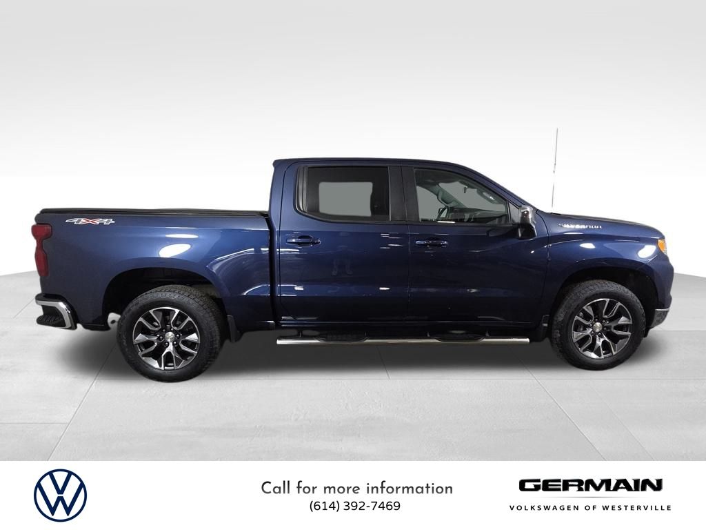 2022 Chevrolet Silverado 1500 LT photo 4