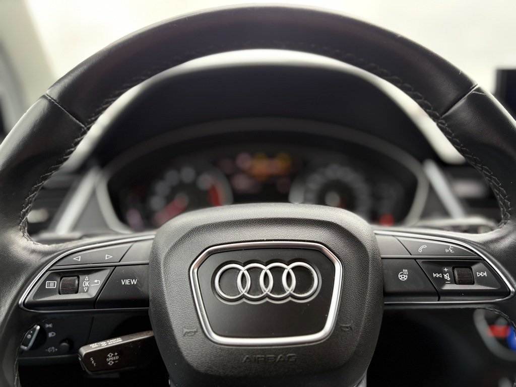 2022 Audi Q5 45 S line Premium photo 13