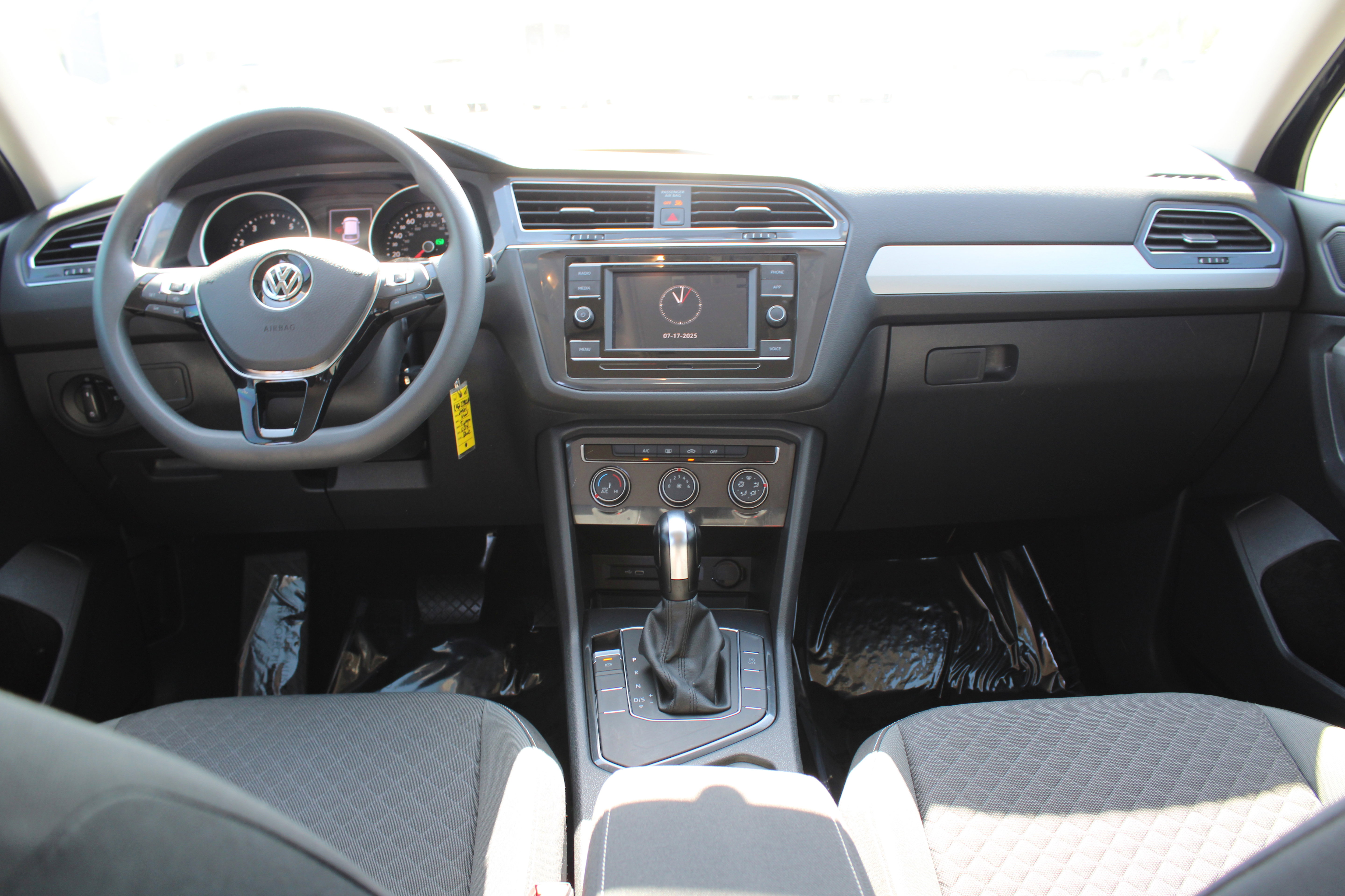 3VV1B7AX6MM147592