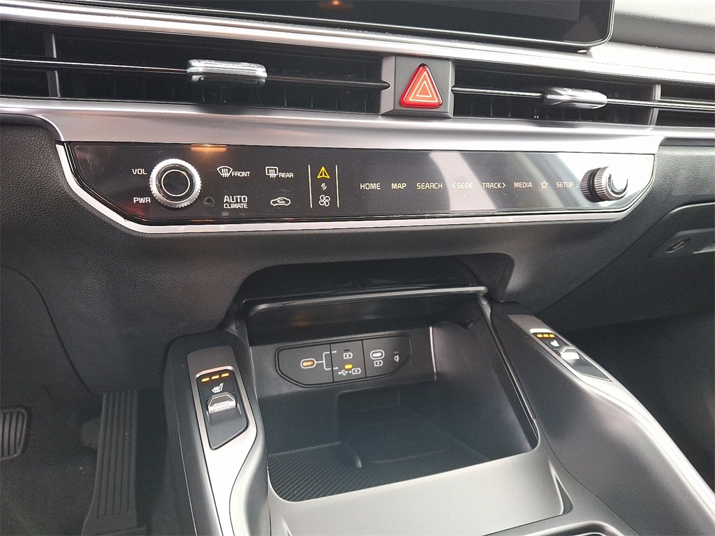 2026 Kia Sorento Hybrid EX photo 3