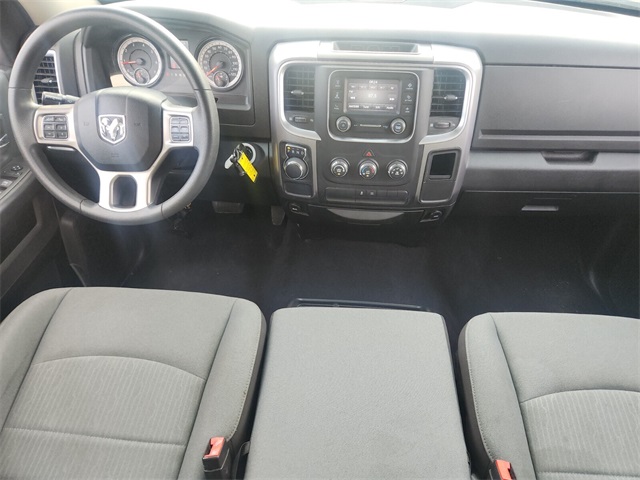 2022 Ram 1500 Classic SLT photo 14