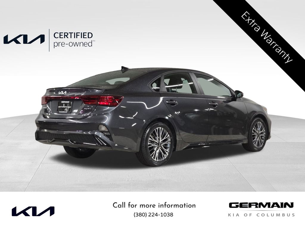 2023 Kia Forte GT-Line photo 3
