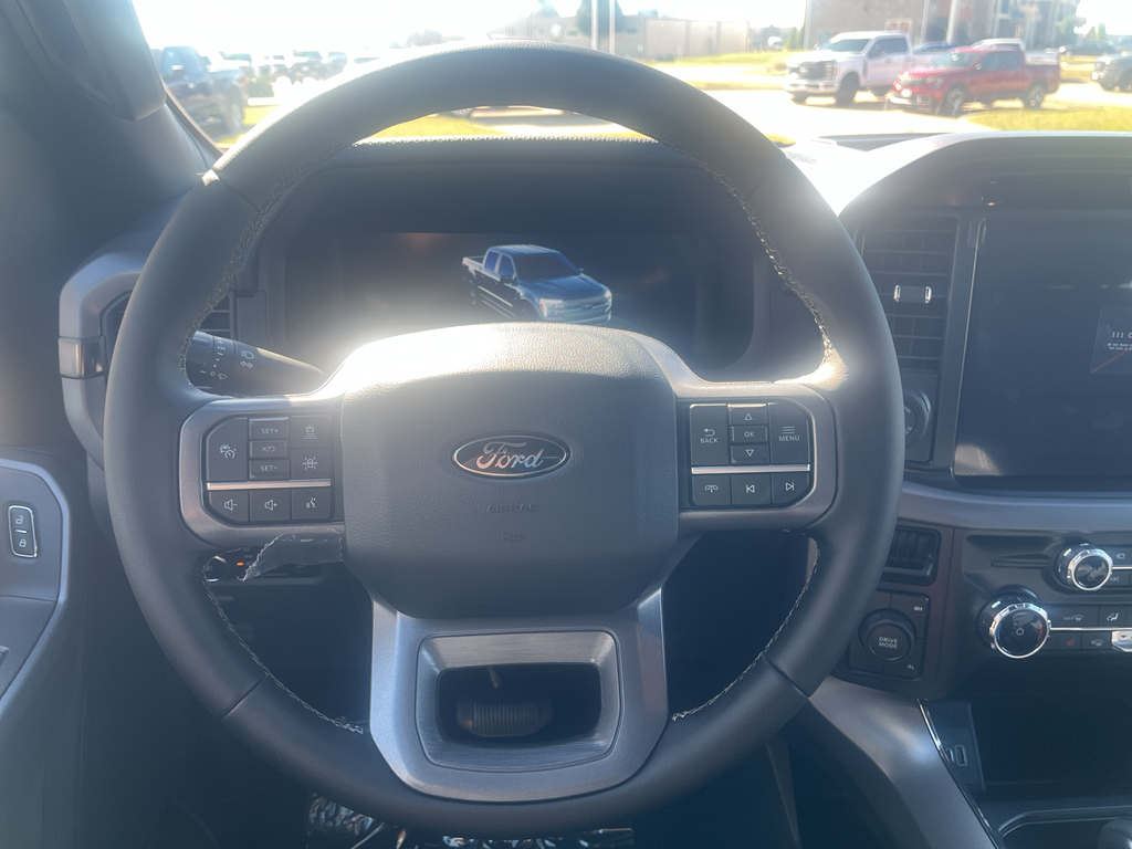 2025 Ford F-150 XLT photo 20