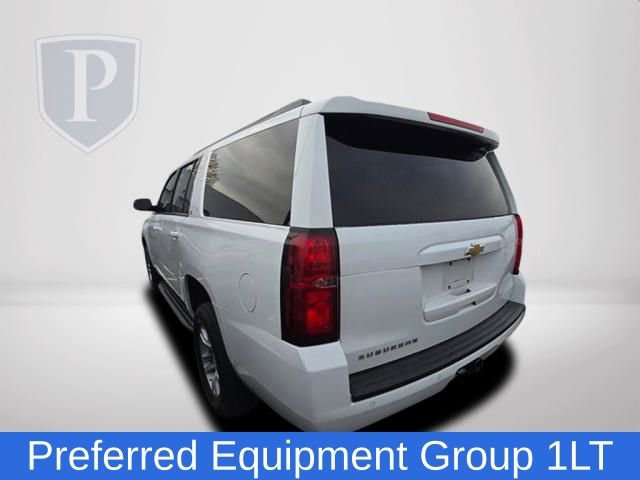 2019 Chevrolet Suburban LT photo 3