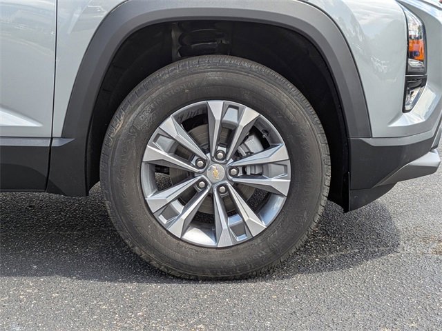 2026 Chevrolet Equinox LT photo 10