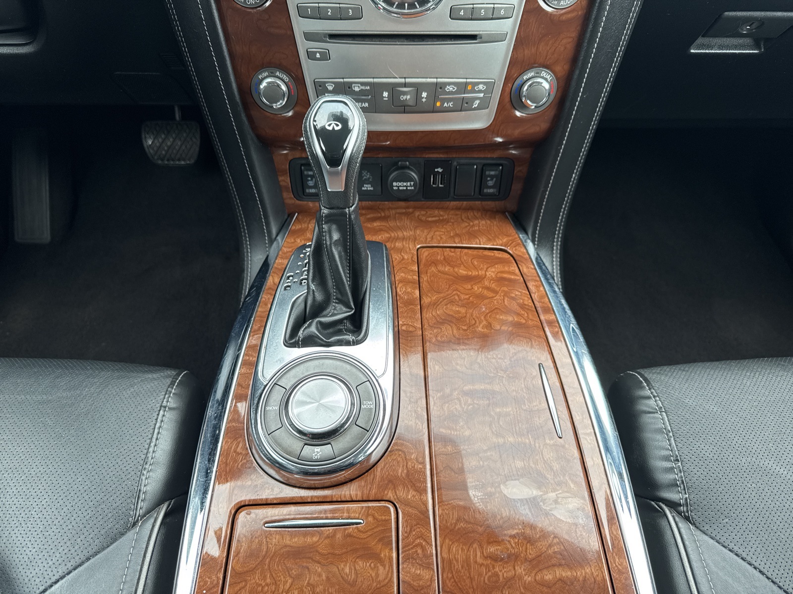 2019 Infiniti QX80 Luxe photo 20