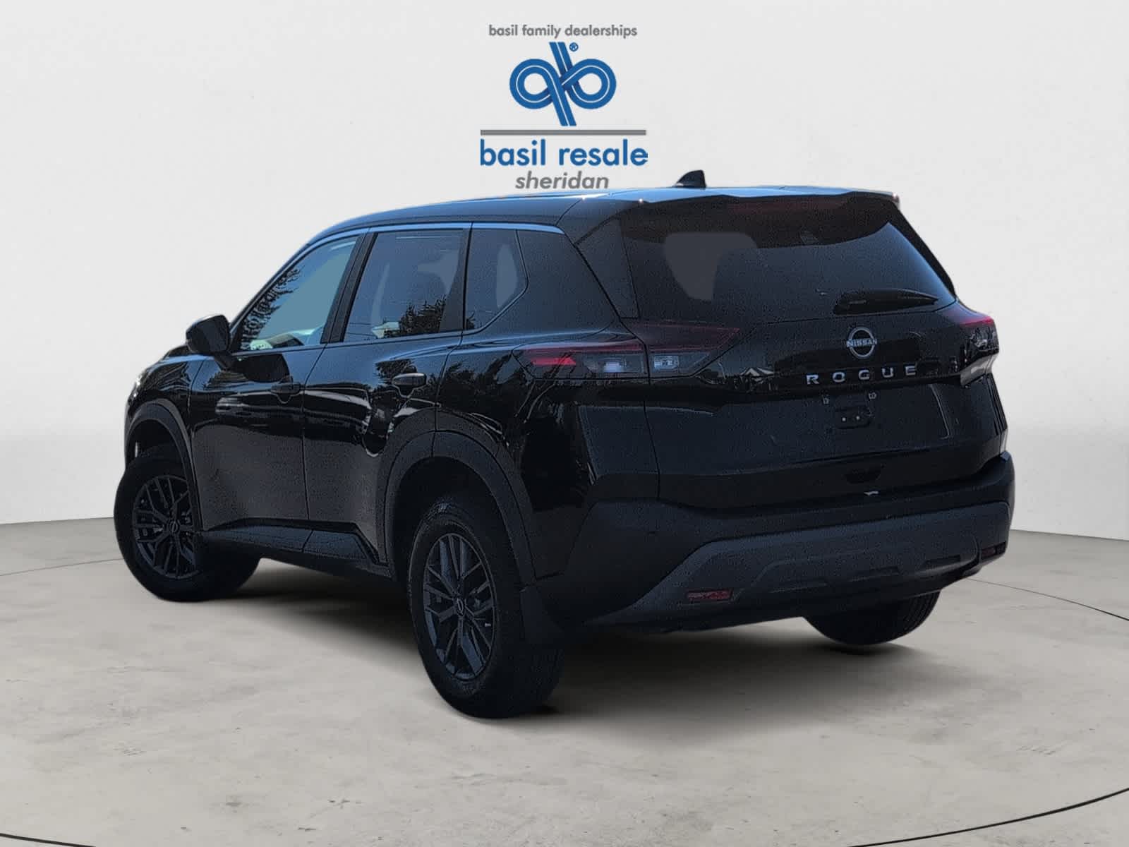 2022 Nissan Rogue S photo 3