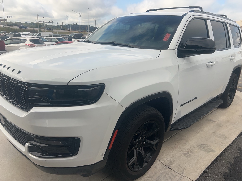 2023 Jeep Wagoneer Series II photo 2