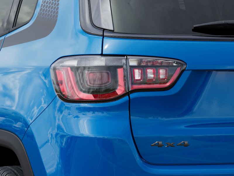 2026 Jeep Compass Latitude Altitude photo 2