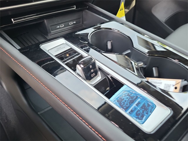 2025 Volkswagen Atlas Peak Edition SE photo 20