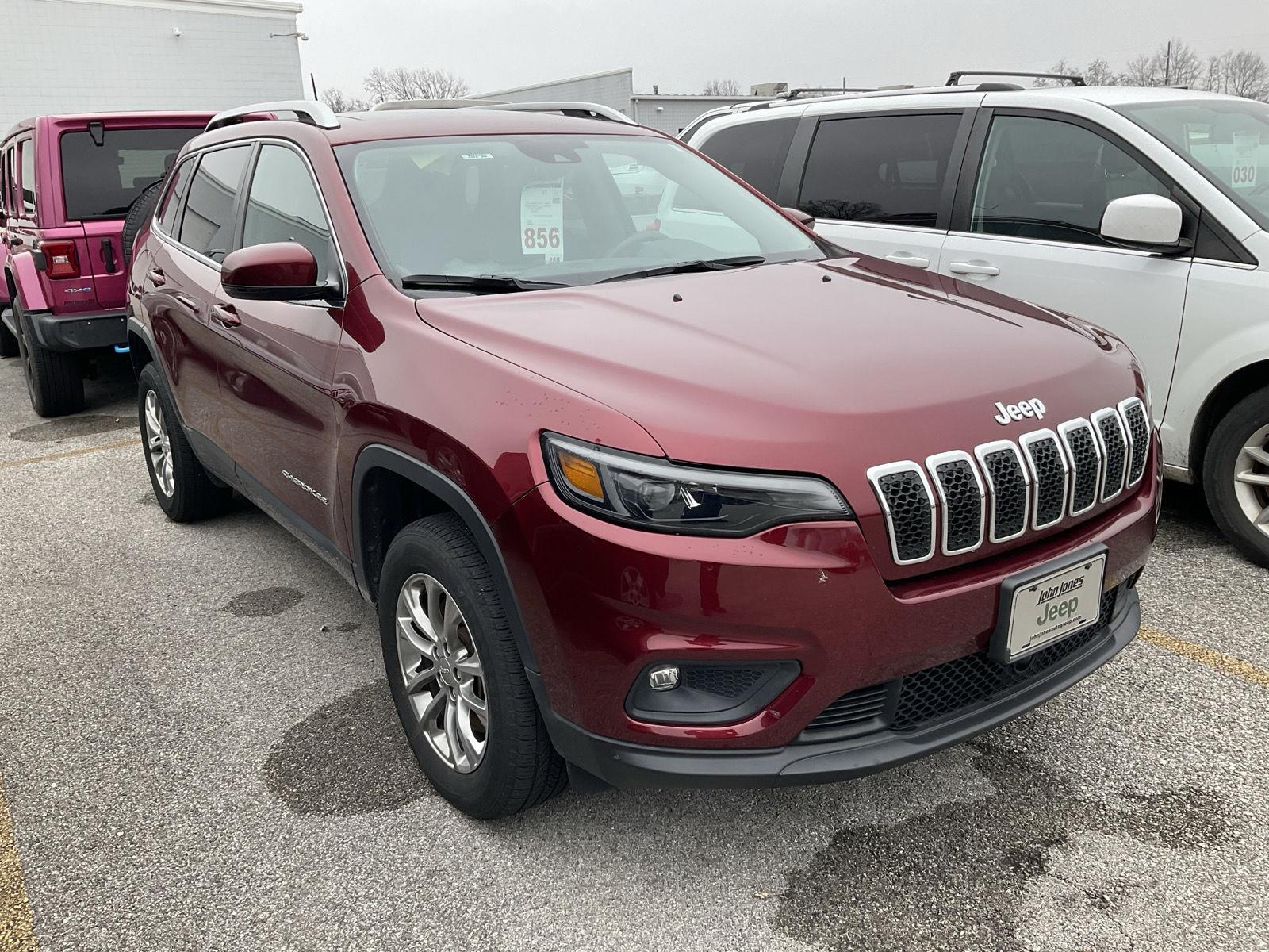 2021 Jeep Cherokee Latitude Lux photo 3