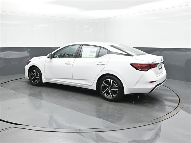 2025 Nissan Sentra SV photo 5