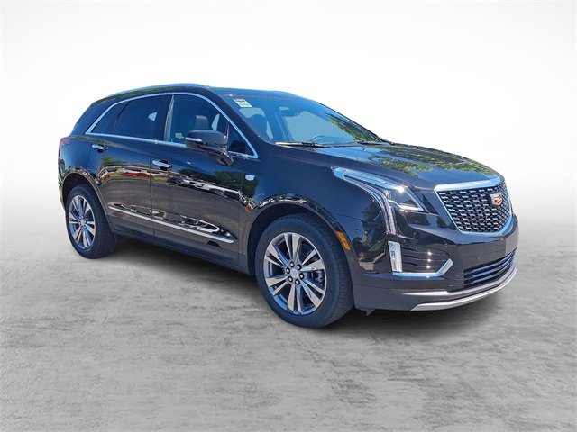 2025 Cadillac XT5 Premium Luxury photo 3