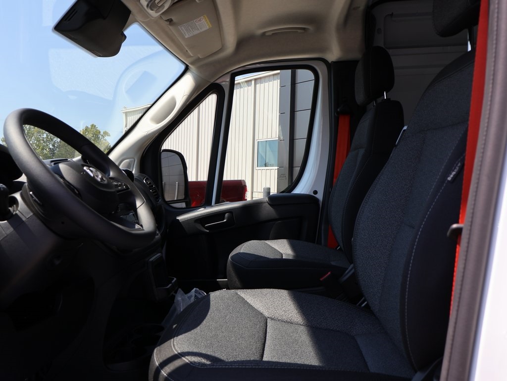 2025 Ram ProMaster 2500 photo 16