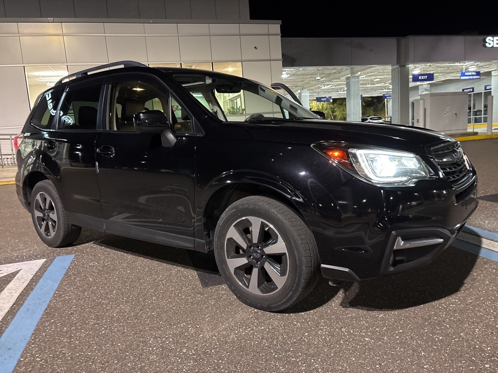 2017 Subaru Forester Limited's photo