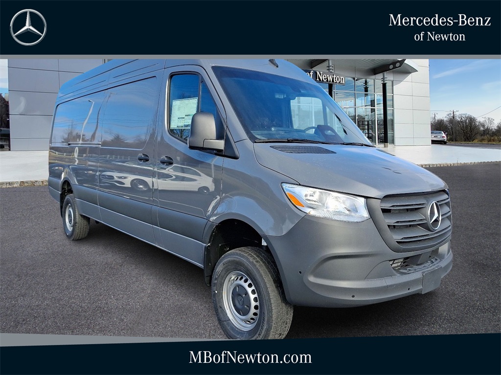 New 2025 Mercedes-Benz Sprinter Cargo Van Cargo 170 WB Van in