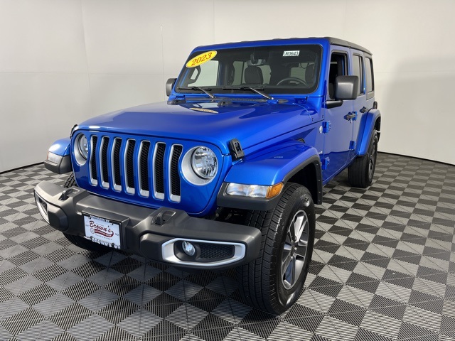 2023 Jeep Wrangler Sahara photo 3