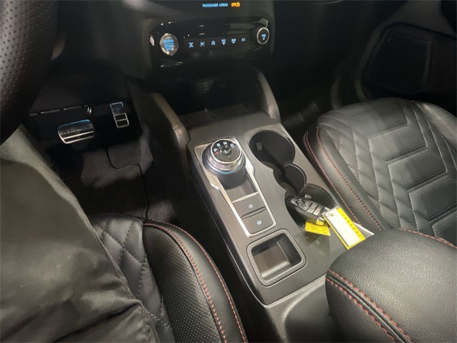 2024 Ford Escape ST-Line Elite photo 26
