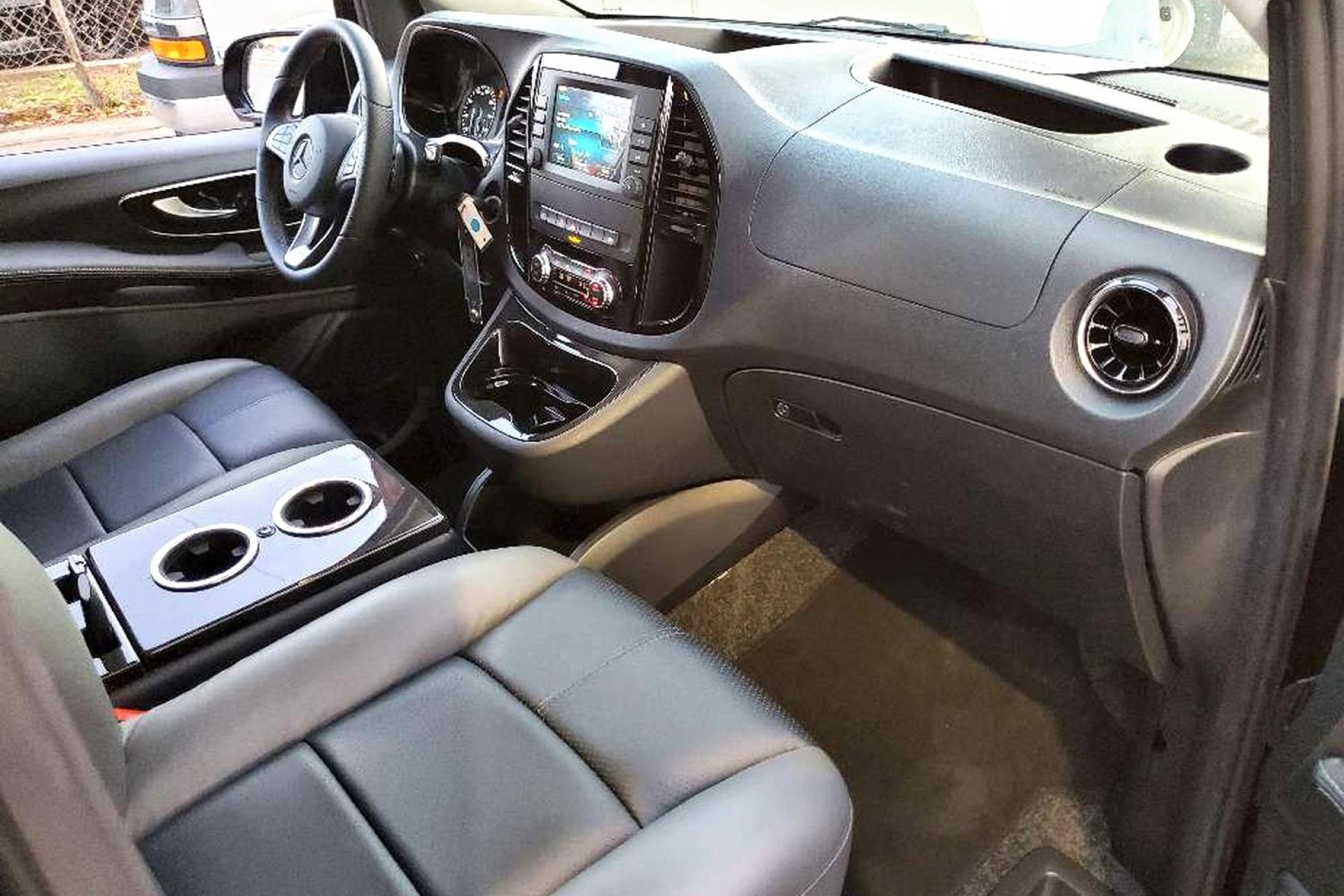 2023 Mercedes Benz Metris Passenger Van photo 47