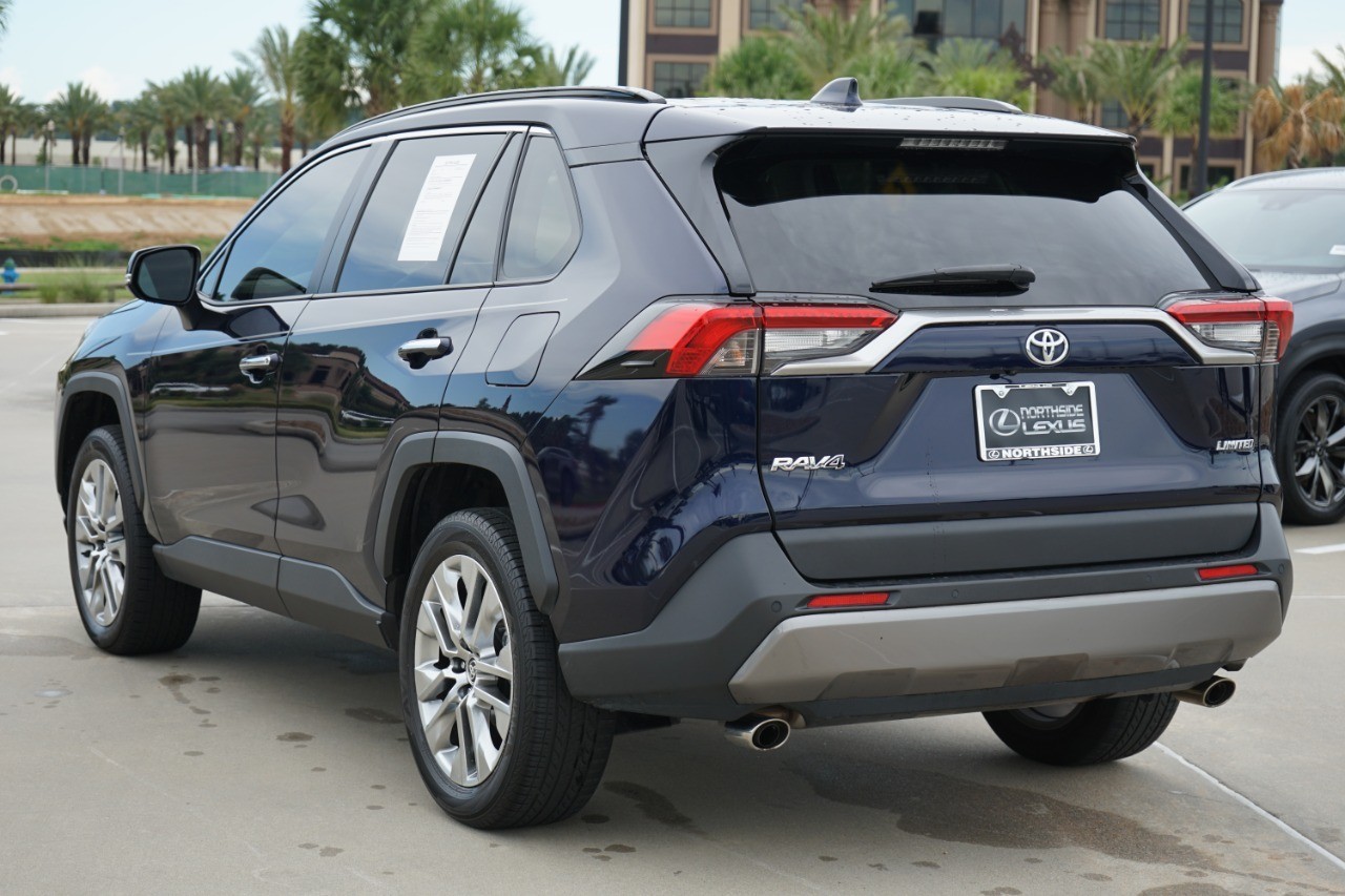 2021 Toyota RAV4 Limited photo 5