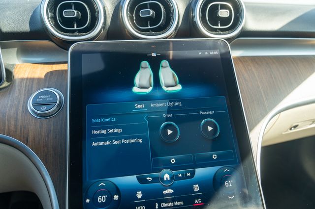 2022 Mercedes Benz C 300 4MATIC photo 13