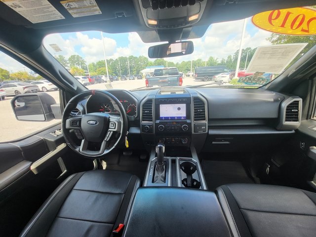2019 Ford F-150 Raptor photo 14