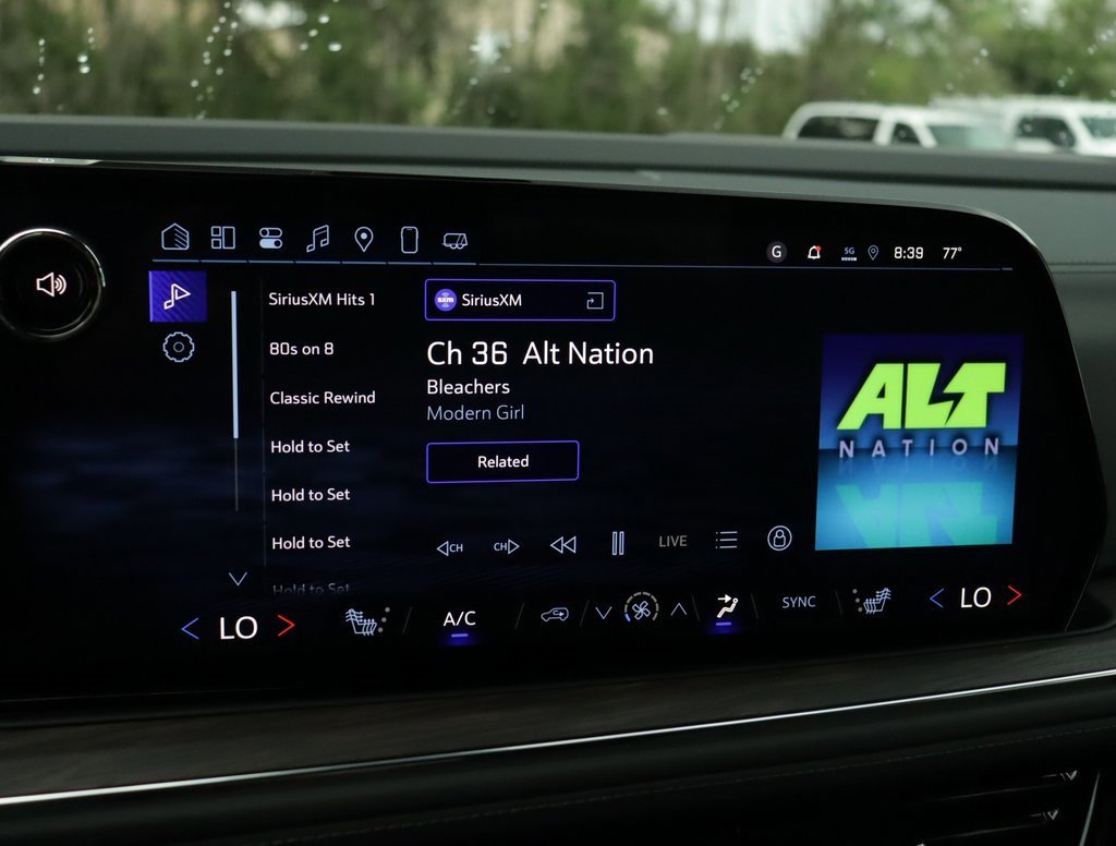 2025 Chevrolet Tahoe LT photo 14