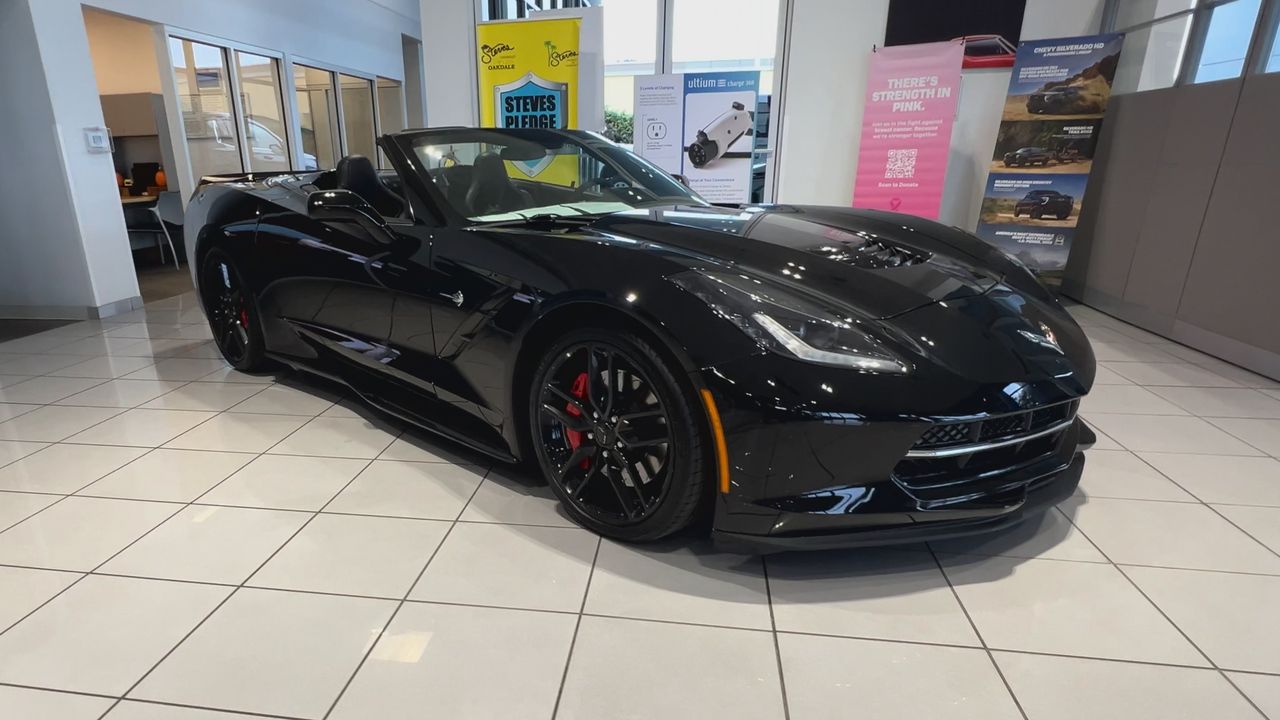 2016 Chevrolet Corvette Stingray 1LT photo 29
