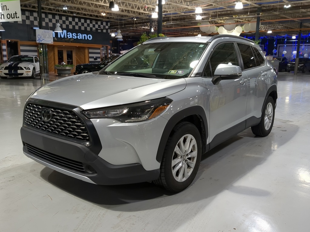 2022 Toyota Corolla Cross LE