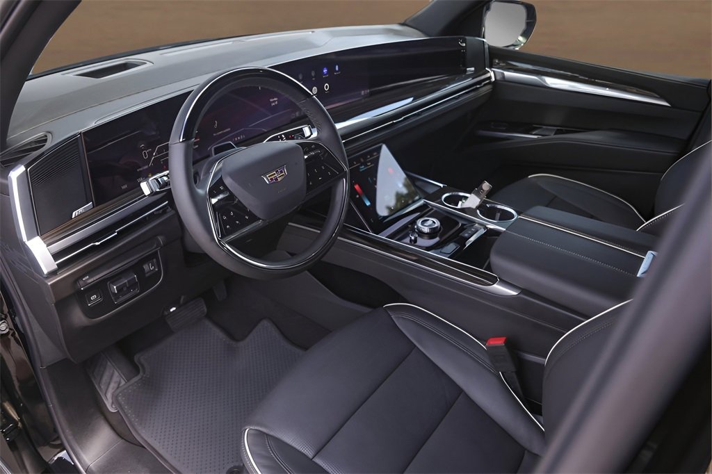 2025 Cadillac Escalade ESV Premium Luxury photo 9