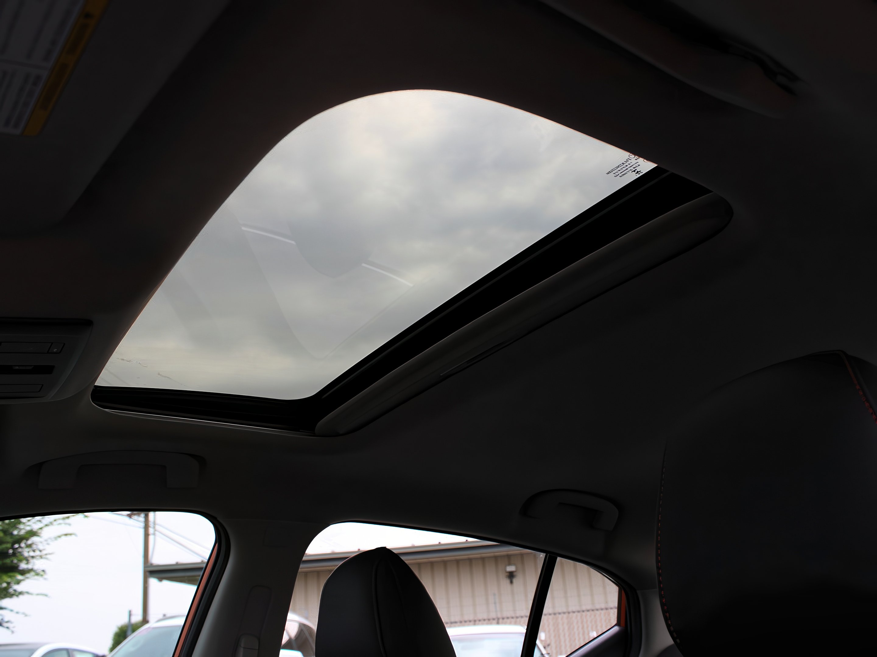 2025 Nissan Sentra SR Premium photo 23