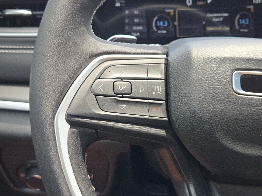 2025 Jeep Grand Cherokee Altitude X photo 33