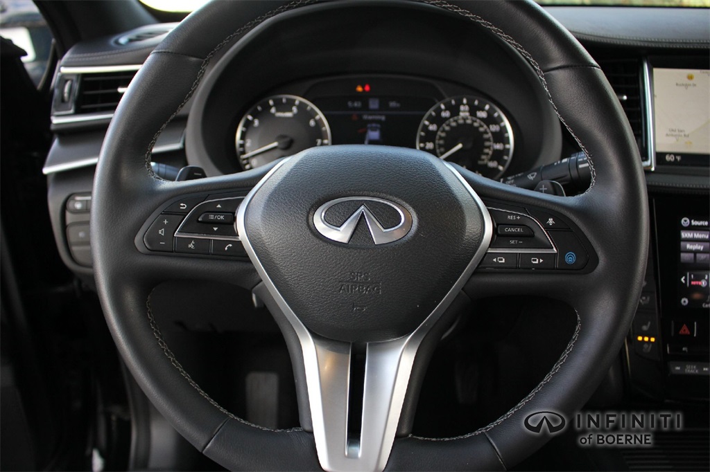 2023 Infiniti QX55 Essential photo 9