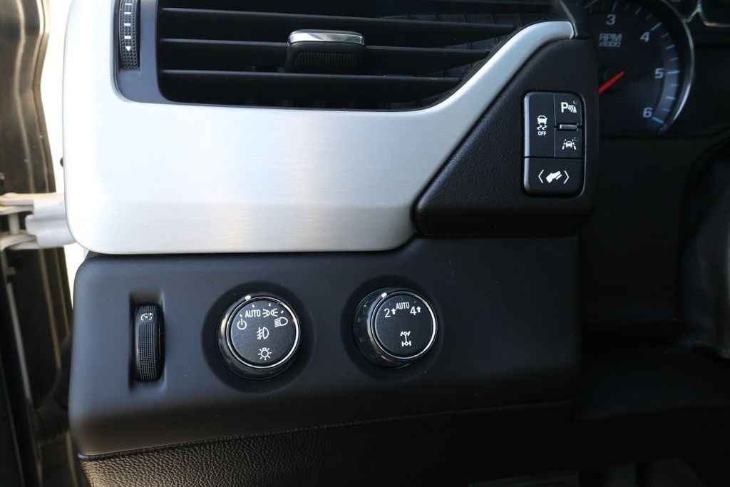 2019 Gmc Yukon SLT photo 20