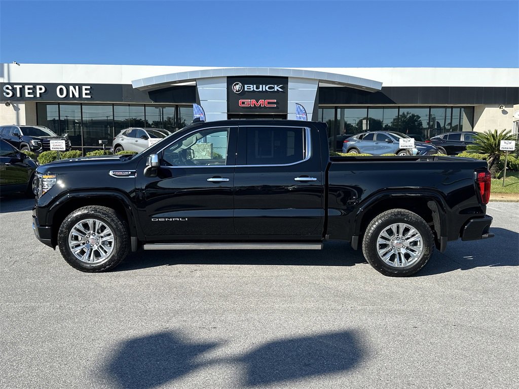 2026 Gmc Sierra Denali photo 3