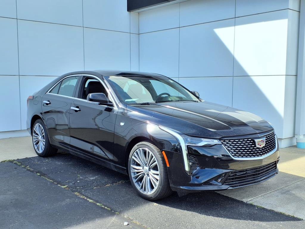 2025 Cadillac CT4 Premium Luxury