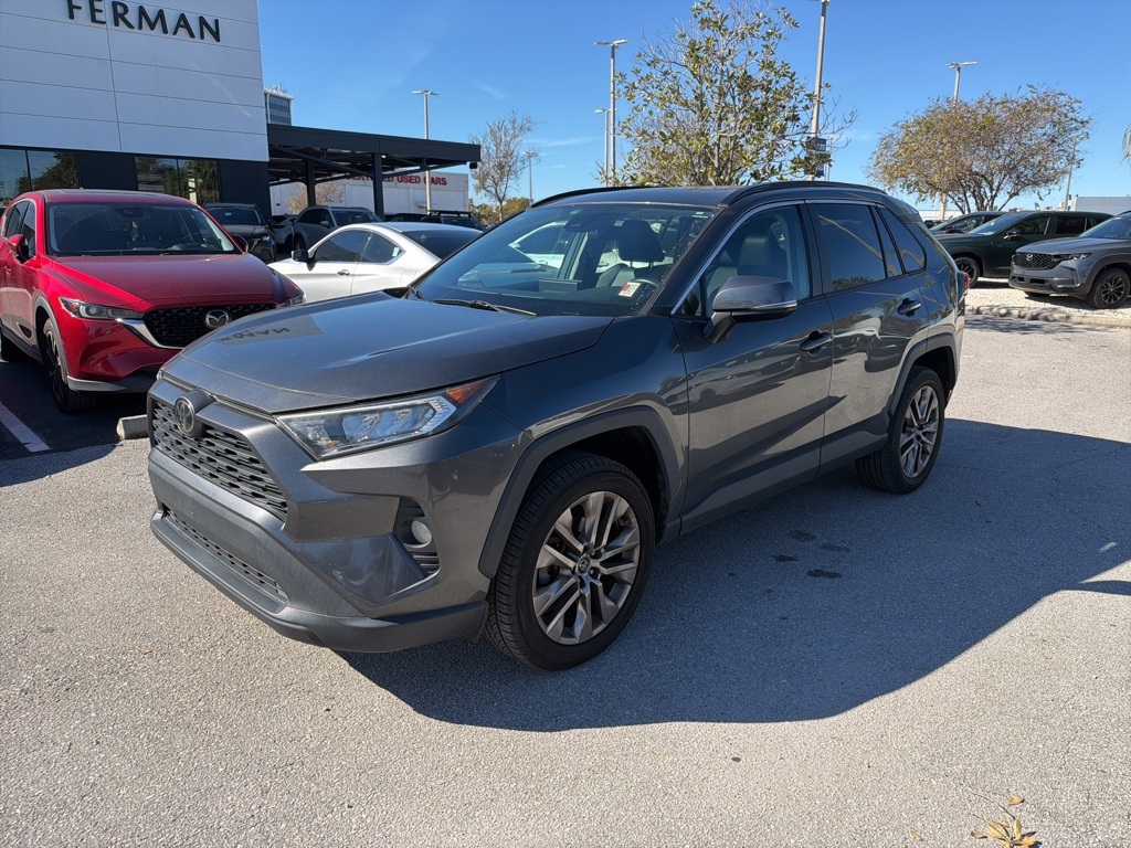 2020 Toyota RAV4 XLE Premium