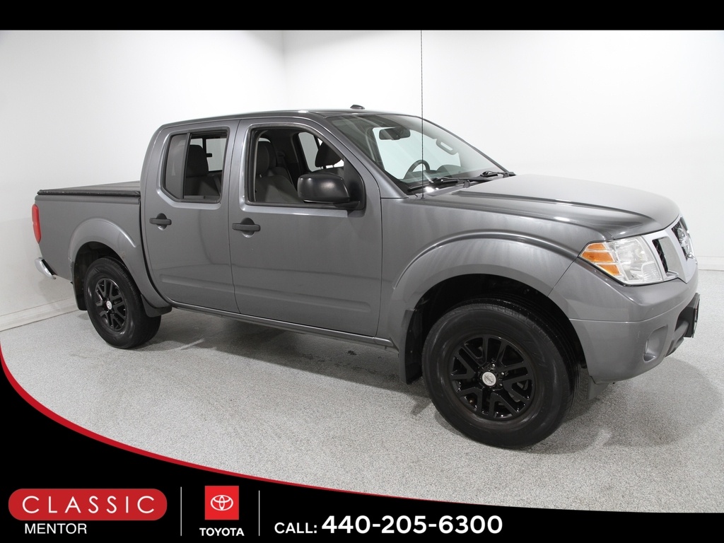 2017 Nissan Frontier SV's photo