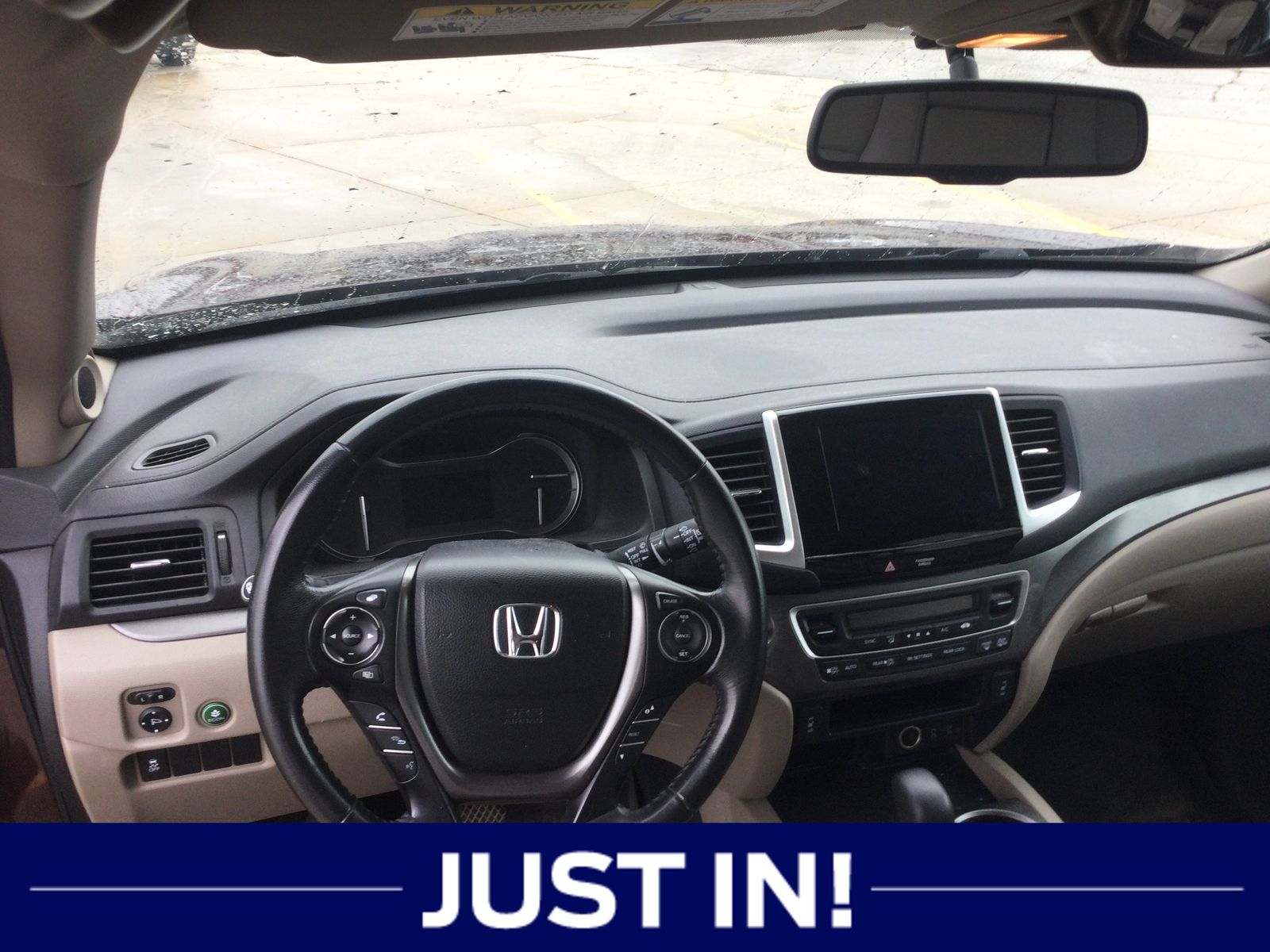 2017 Honda Pilot EX-L photo 2