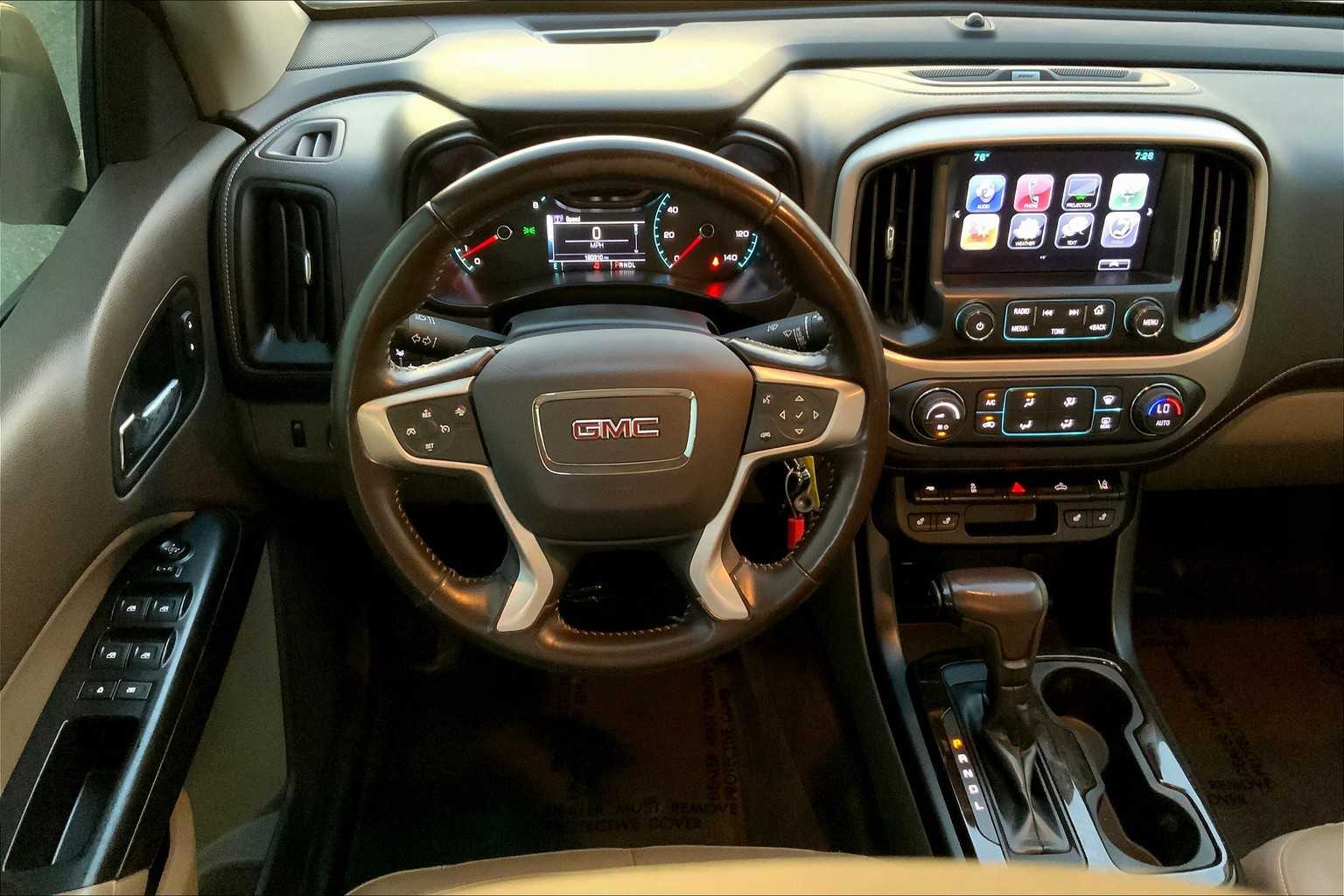 2017 Gmc Canyon SLT photo 5