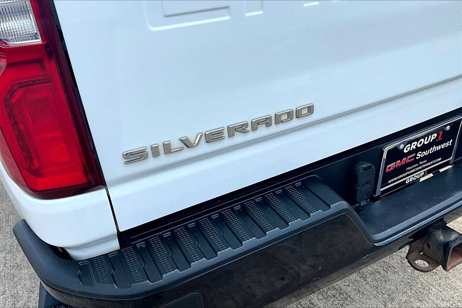 2020 Chevrolet Silverado 2500HD Custom photo 28